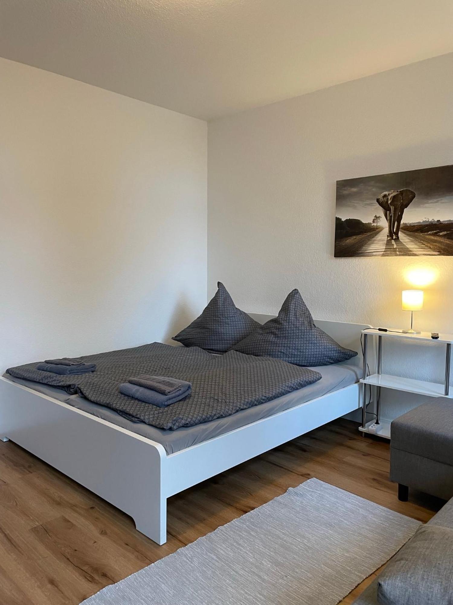 Residenz Am Kurpark - Ferienwohnungen In Zentraler Lage I Privatparkplatz Бад Ротенфелде Екстериор снимка